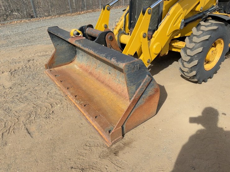 2012-caterpillar-420f-it-image-9