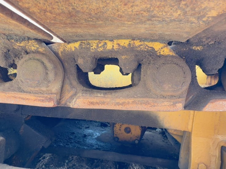 1983-deere-350c-image-18