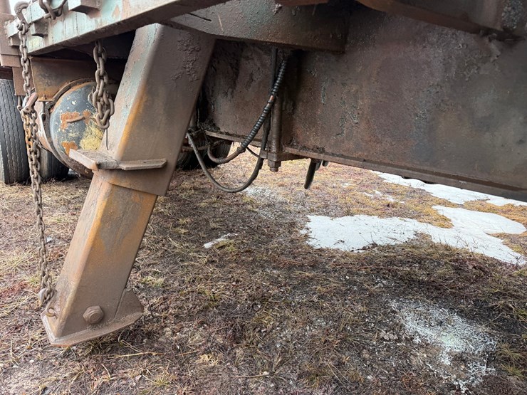 #1127-•-48'-log-loader-trailer-image-39