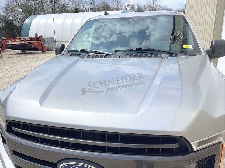 2020-ford-f150-image-11