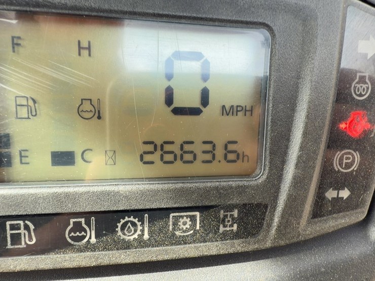 2017-kubota-rtv900-image-17