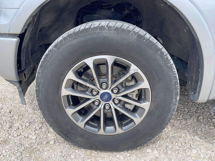 2020-ford-f150-image-55