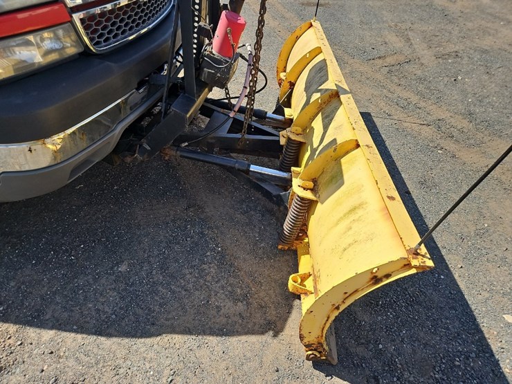 2005-chevrolet-2500hd-image-11