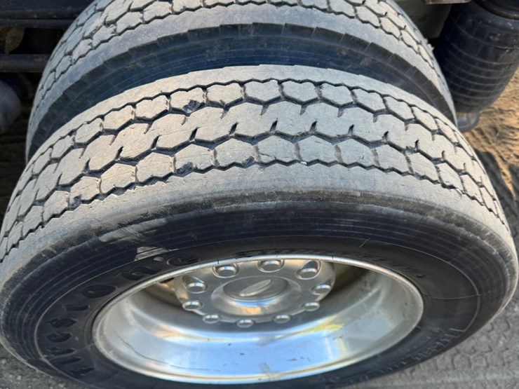 2012-ford-f450-image-8