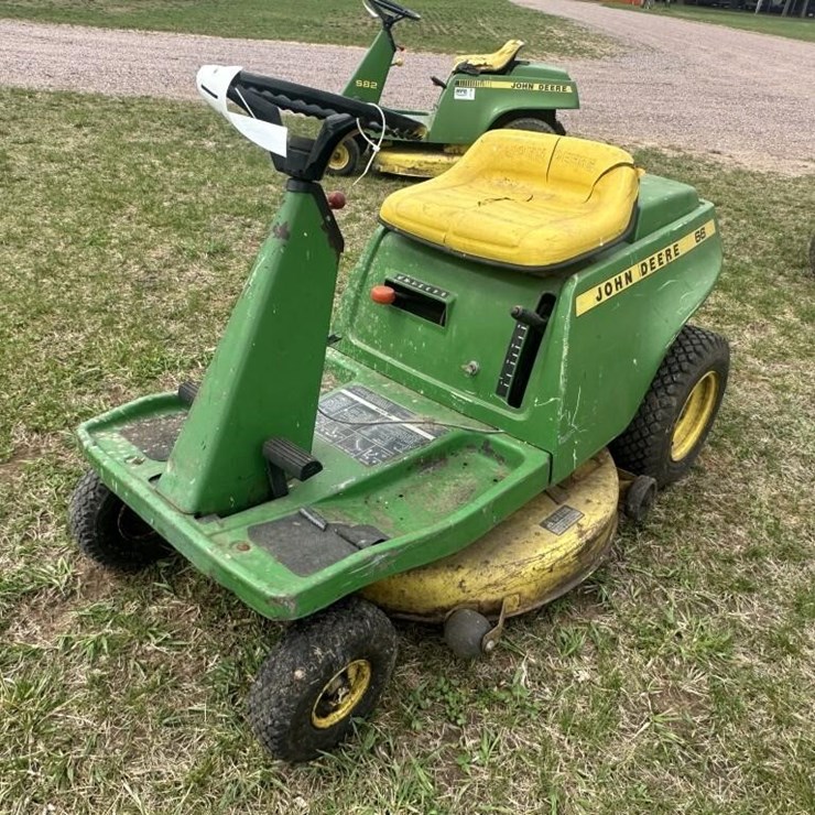 JOHN DEERE 66
