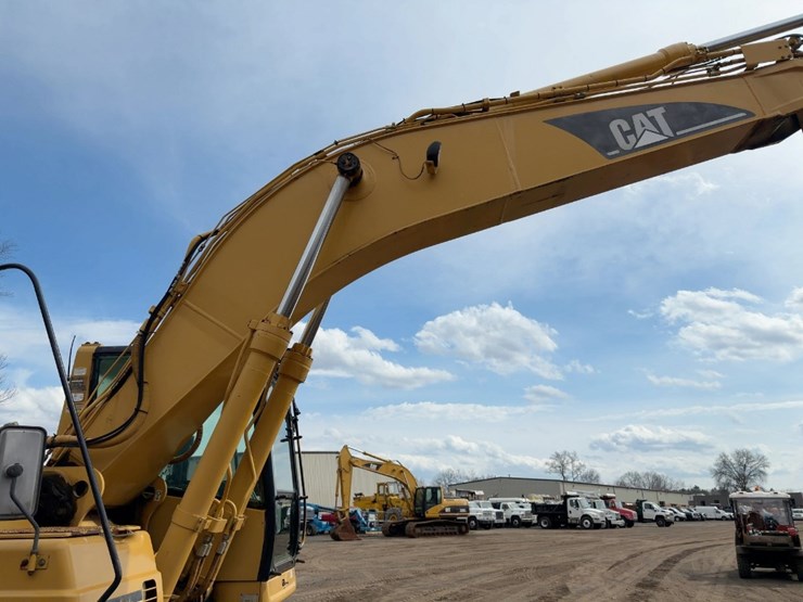 2000-caterpillar-325bl-image-17