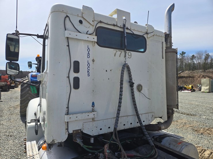 2007-massey-ferguson-8-image-19