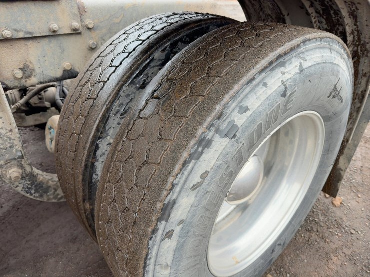 2003-kenworth-t800-image-21