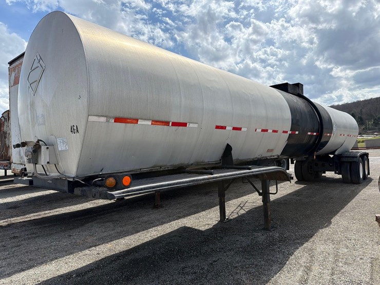 1989-fruehauf-tanker-image-1