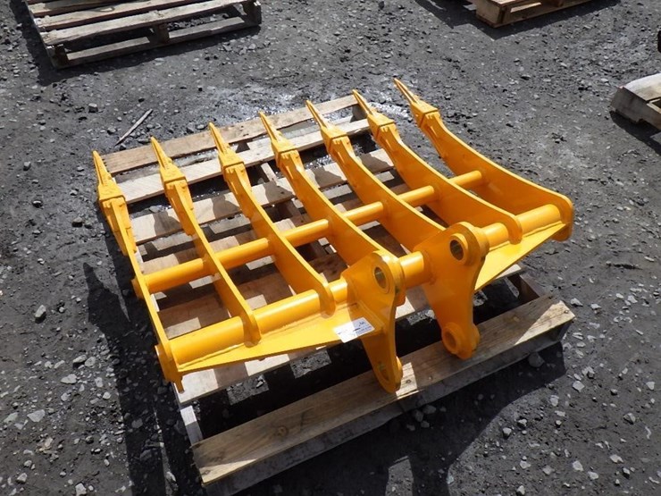 caterpillar-305-image-2