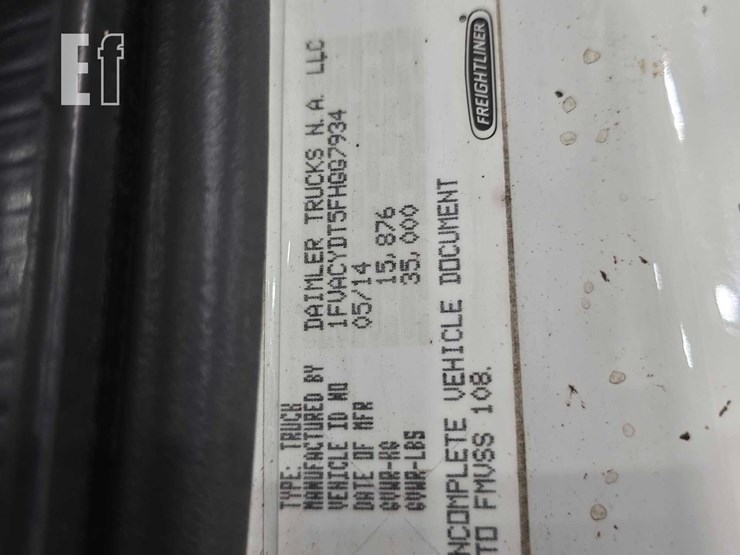 2015-freightliner-business-class-m2-106-image-32