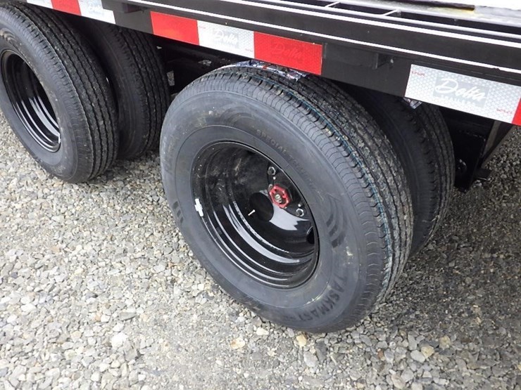 2026-delta-26'-t/a-tilt-deck-trailer-image-16