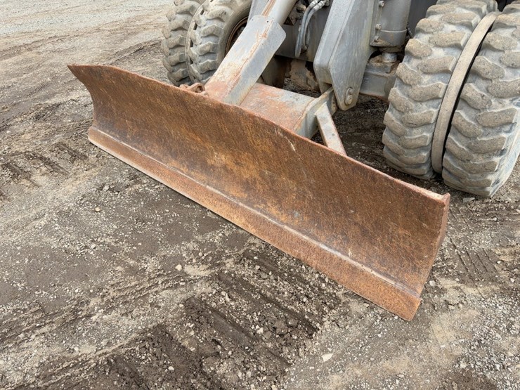 1994-akerman-ew200-image-16