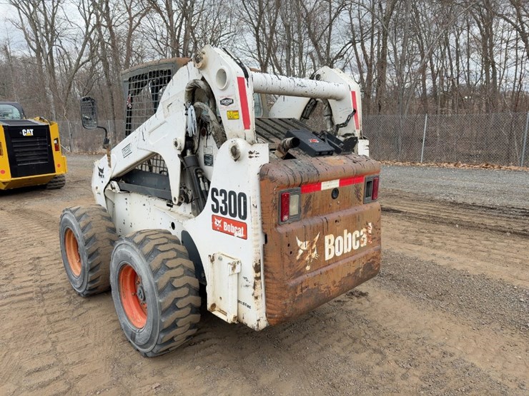 2007-bobcat-s300-image-3