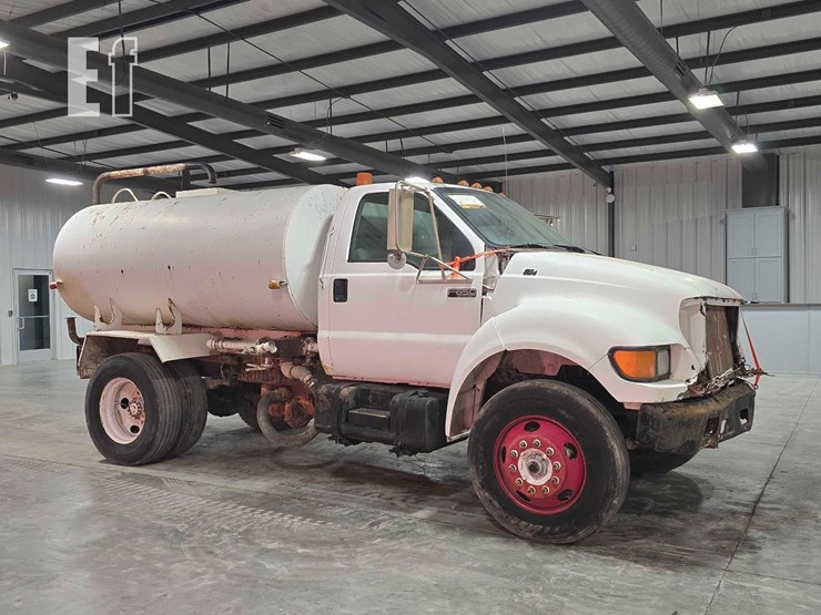 2000-ford-f650-sd-image-2