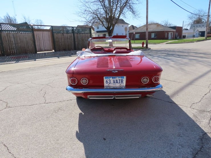 1963-chevrolet-corvair-monza-convertible-image-7