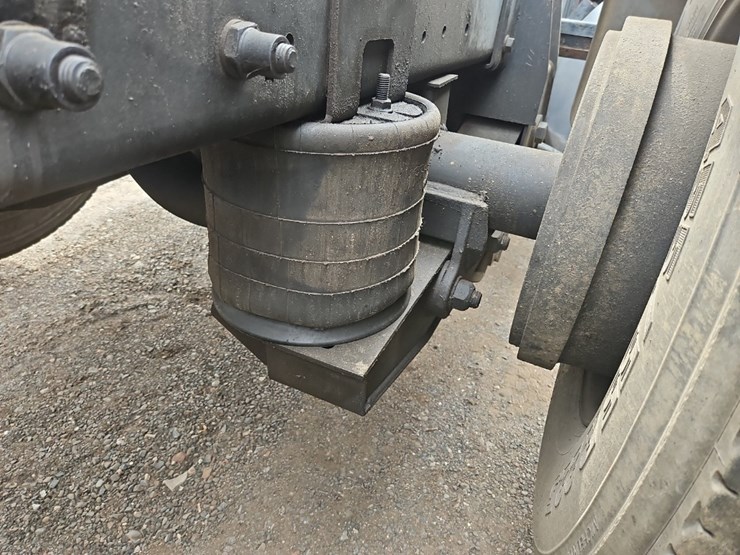 2007-kenworth-t800-image-27