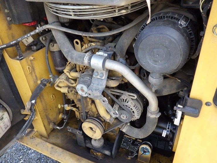 caterpillar-239d-image-9