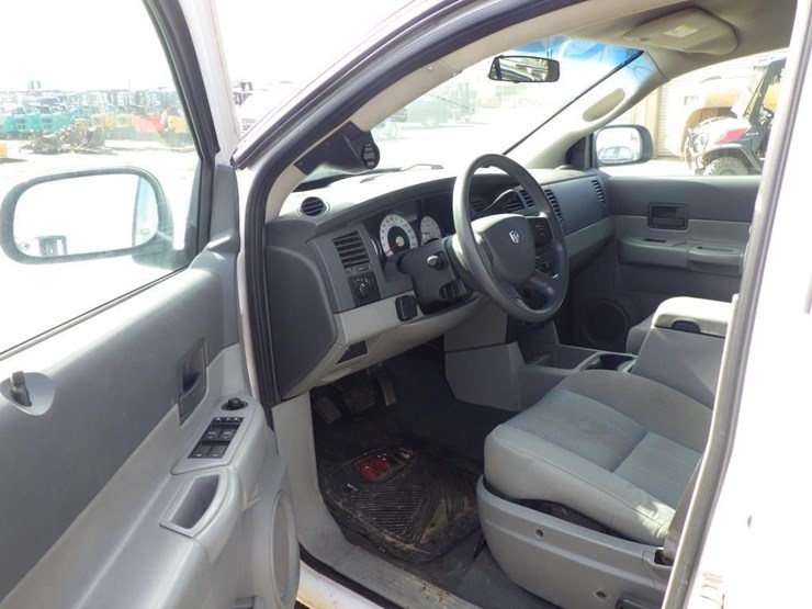 2008-dodge-durango-image-5