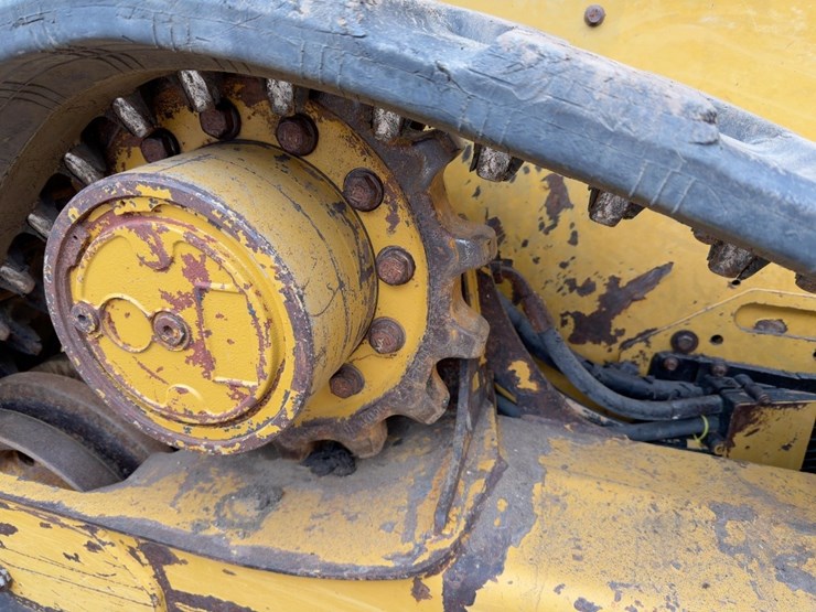 2021-caterpillar-259d3-image-13