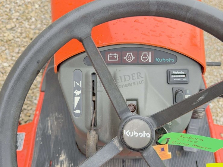 1997-kubota-t1760-image-19