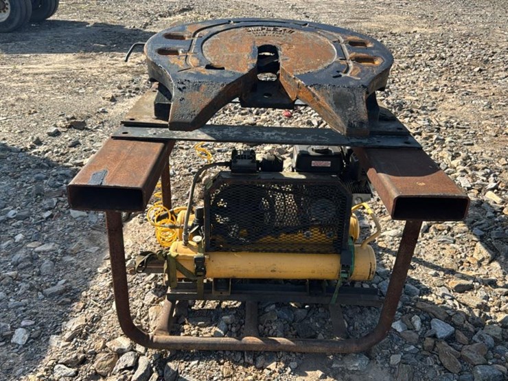 custom-trailer-image-1