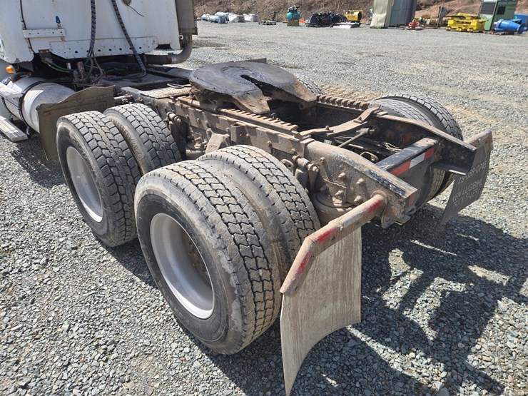 2007-massey-ferguson-8-image-21