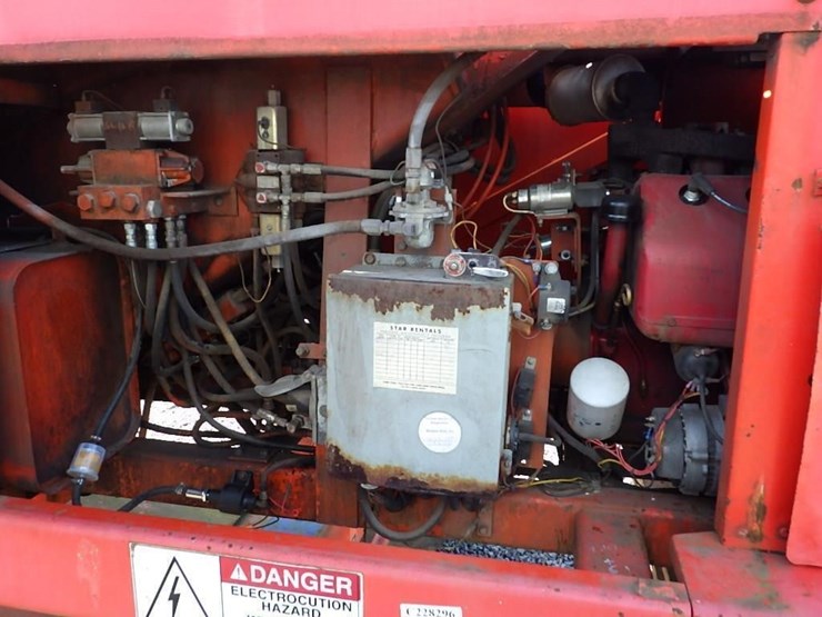 snorkel-a42r-telescopic-boom-lift-image-9