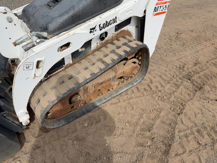 2013-bobcat-mt55-image-15