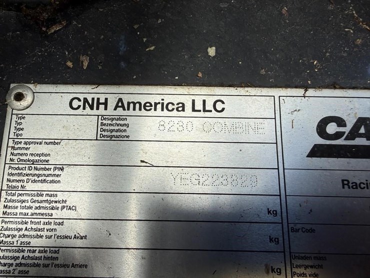 2014-case-ih-8230-image-16