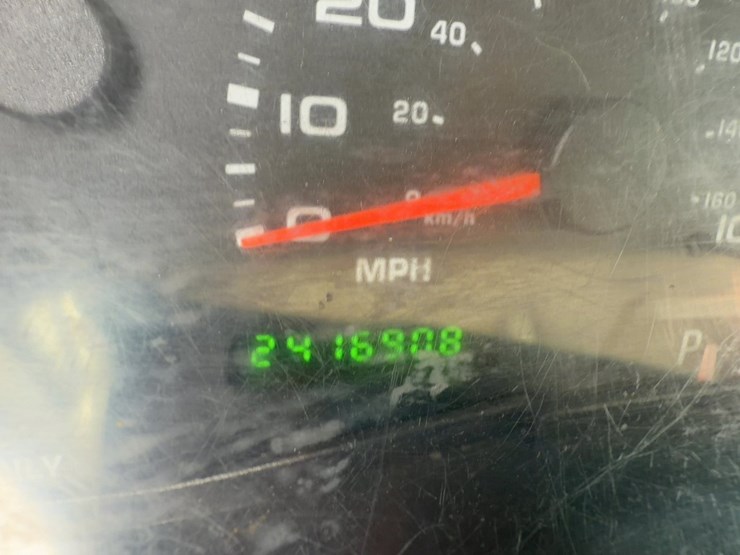 2003-ford-f450-xl-image-29