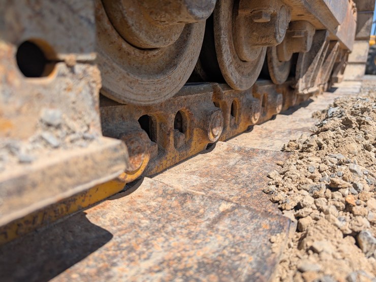 deere-650k-xlt-image-9