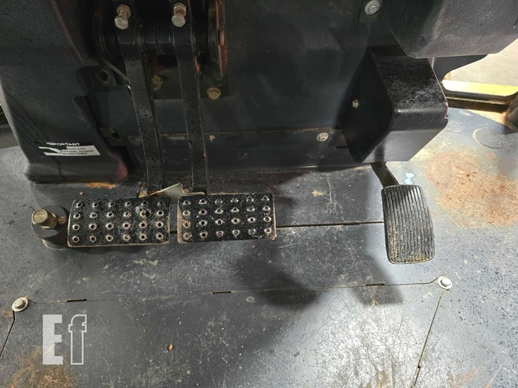 2013-deere-310k-image-20