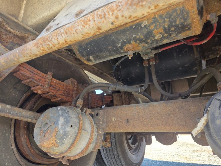 1978-walker-tanker-image-30