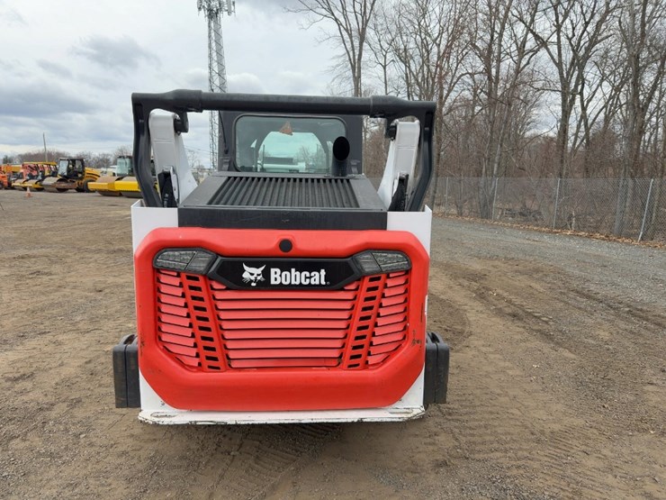 2022-bobcat-t66-image-4