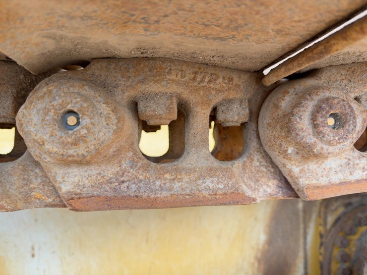 2014-deere-750k-lgp-image-25