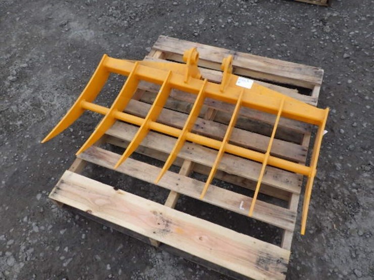 caterpillar-303-image-1