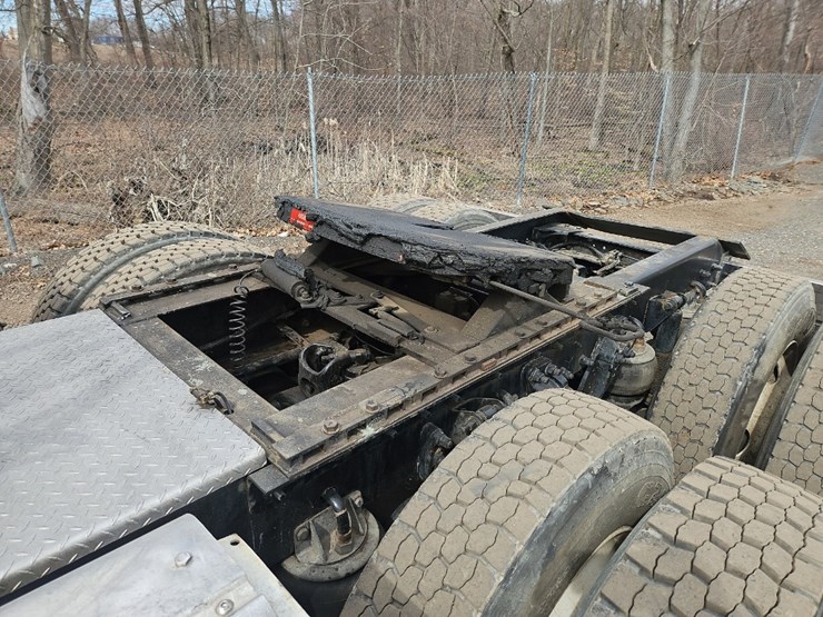 2007-kenworth-t800-image-30