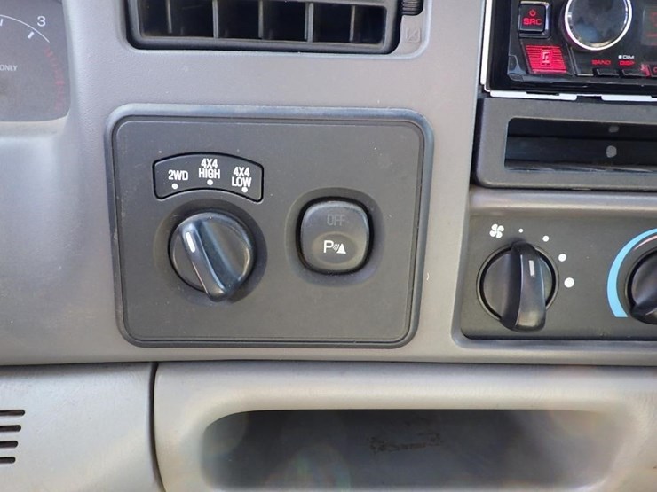 2001-ford-f350-image-33