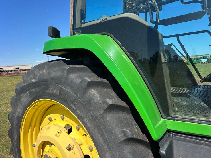 1995-john-deere-8400-image-40