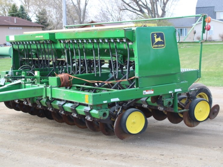 john-deere-750-image-19
