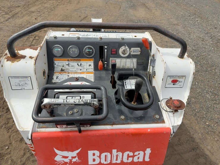 2013-bobcat-mt55-image-17
