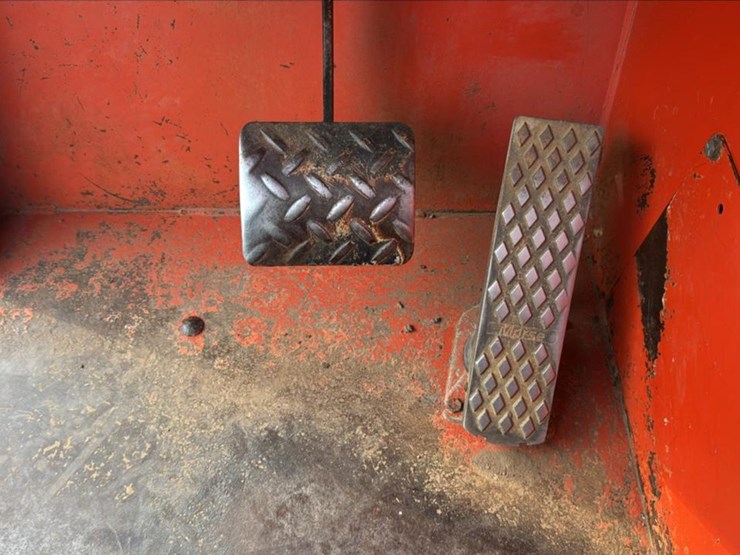 sky-trak-8042-image-32