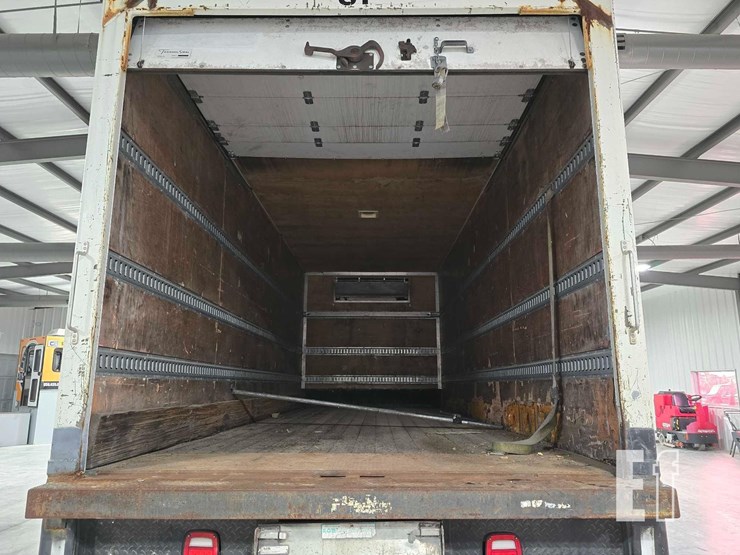 2021-ford-f750-sd-image-17