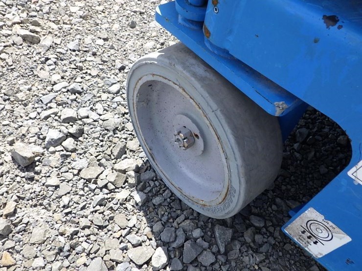 2013-genie-gr20-image-17