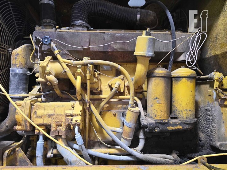 caterpillar-14e-image-26