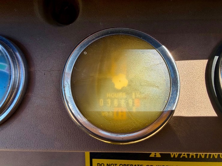 1987-caterpillar-d3b-image-29