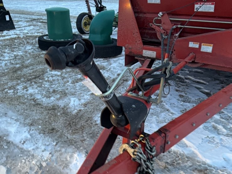 new-holland-195-image-6