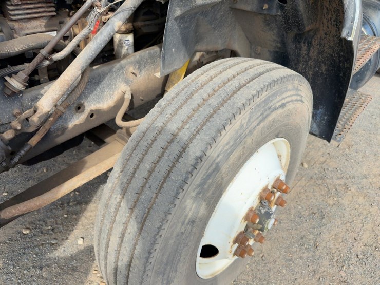 1994-international-8200-image-10