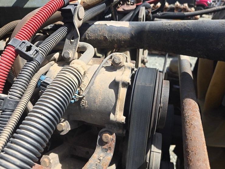 2007-massey-ferguson-8-image-49